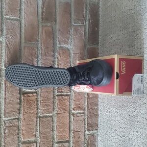 NIB Vans Old Skool Black Velvet